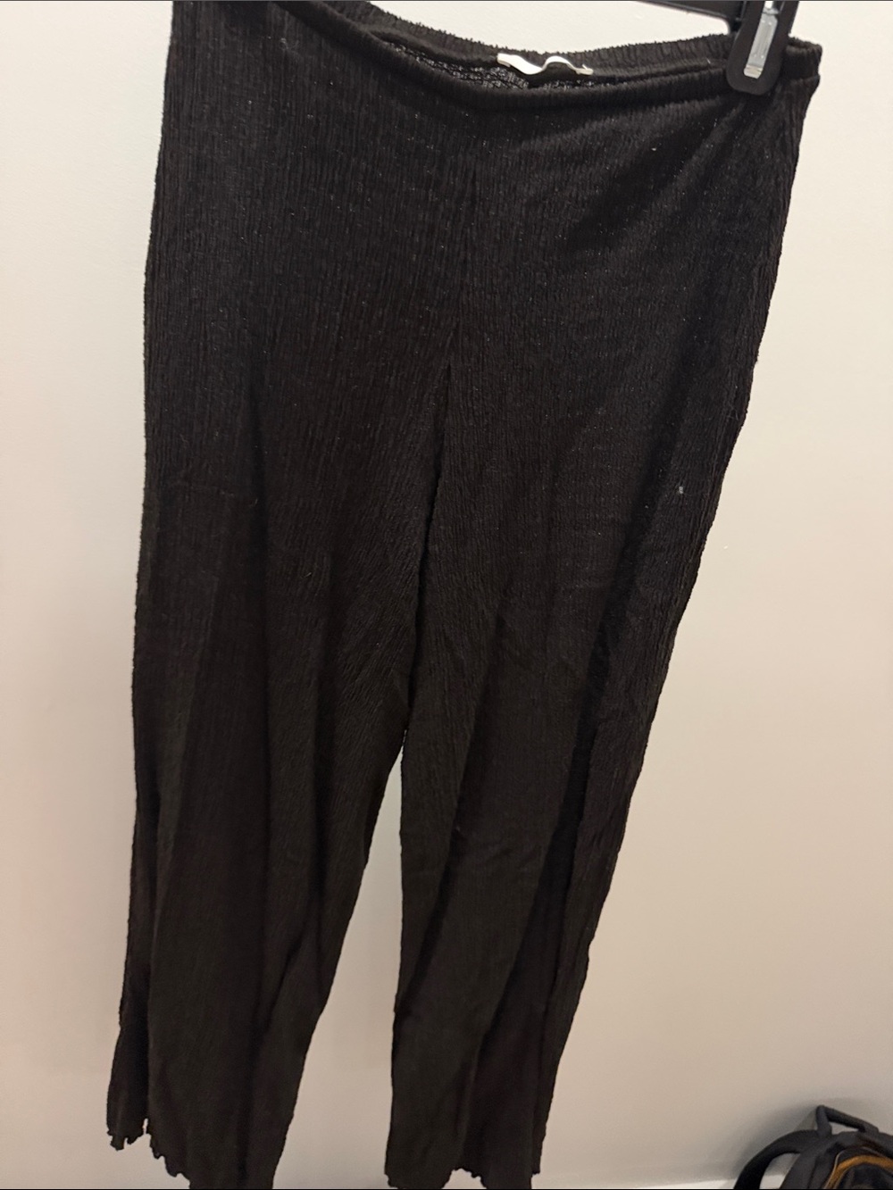 Zara Black lightweight knit Pants